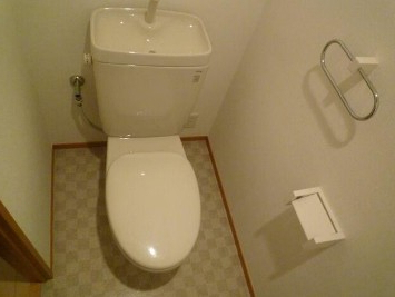 トイレ　バストイレ別！