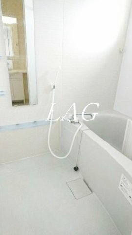 バス・シャワールーム　お風呂です。