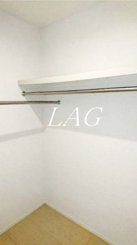 収納　ウォークインクローゼット