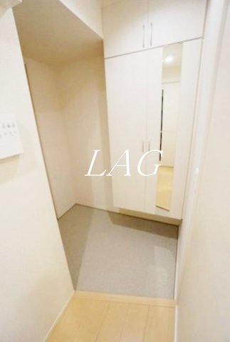 玄関　玄関です。