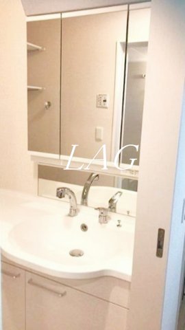 洗面設備　洗面台です。