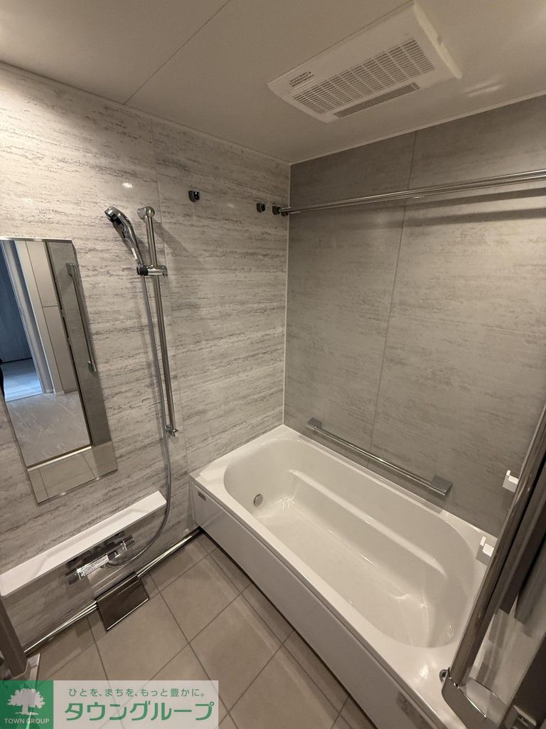 バス・シャワールーム　バス