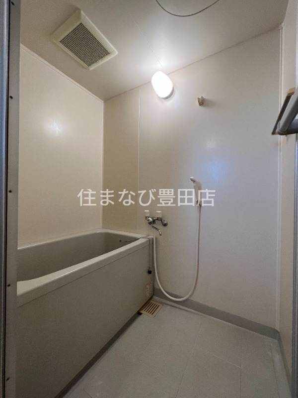 バス・シャワールーム　同型タイプ