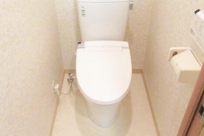 トイレ　★温水洗浄便座★