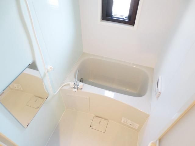 バス・シャワールーム　★追い焚き付きオートバス★