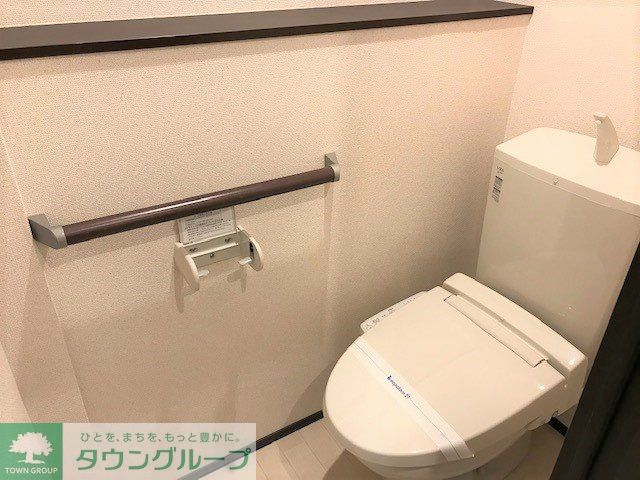 トイレ　別室参照　現状優先1Ｆのみ手すり付き