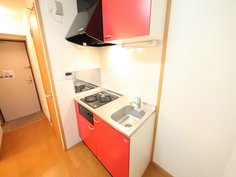 キッチン　システムキッチン（ガス2口コンロ付）