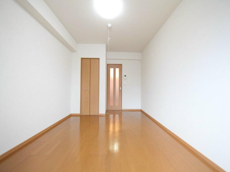 その他部屋・スペース　洋室9.38帖　クローゼット付（収納充実してます）