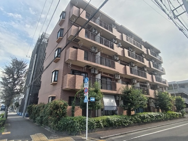 建物外観　★三田線「新高島平」徒歩４分♪　★