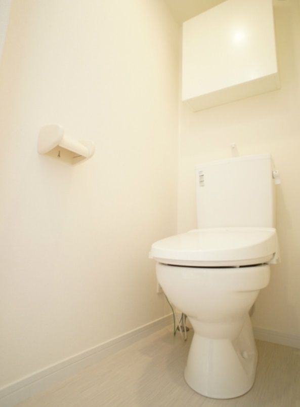 トイレ　リブリ・エクレール