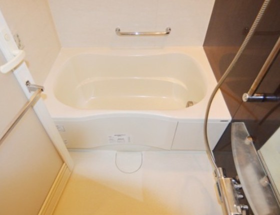 バス・シャワールーム　☆ゆったりくつろげるお風呂☆