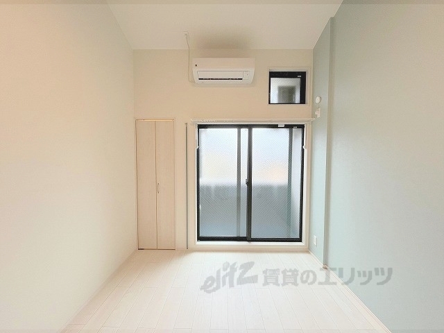 居室・リビング　洋室