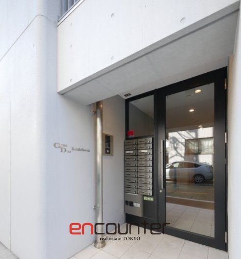 エントランス　エントランス