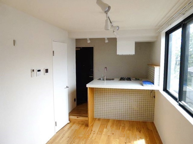 居室・リビング　「Trias381」