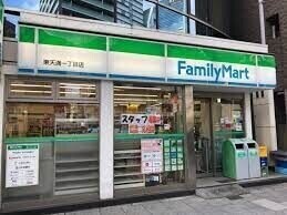 コンビニ　ファミリーマート東天満一丁目店（コンビニ）まで216m