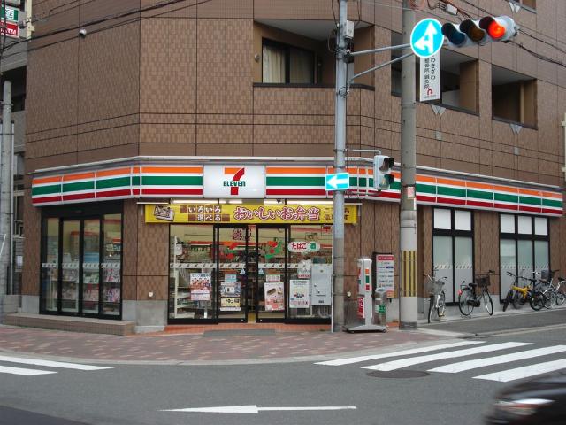 その他　コンビニ（その他）まで50m