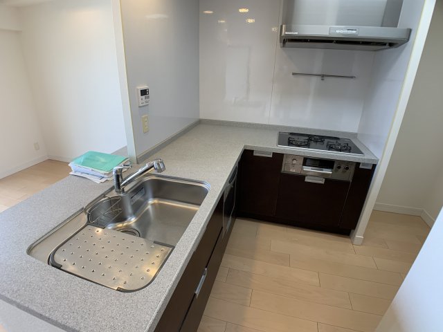 キッチン　L字キッチンです♪