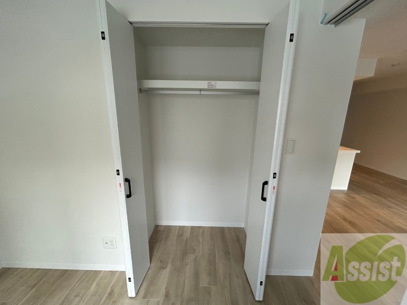 収納　クローゼットがありました。お洋服や荷物はここへ