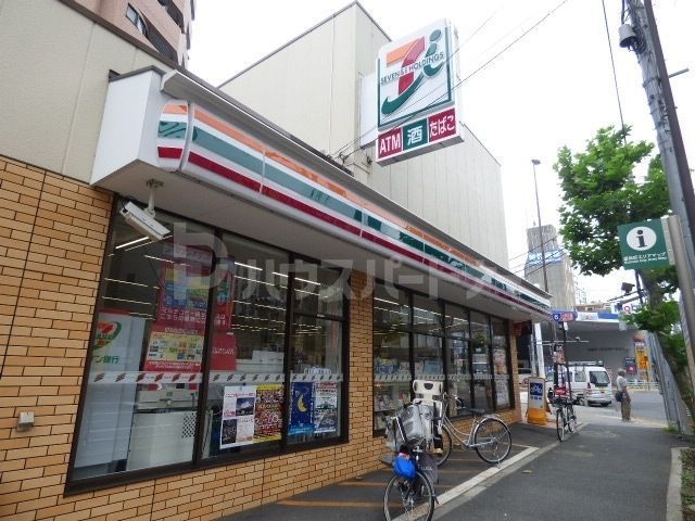 コンビニ　セブンイレブン墨田東向島4丁目店（コンビニ）まで60m
