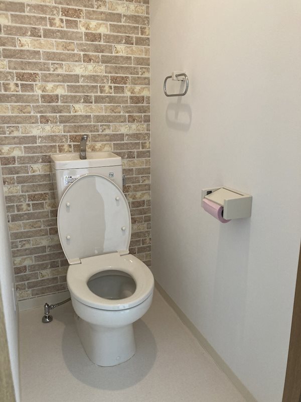 トイレ　反転部屋参考写真