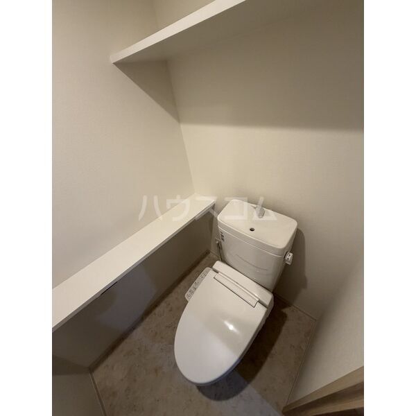 メイクスアート名駅WESTのトイレ写真