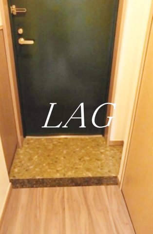 玄関　玄関です。