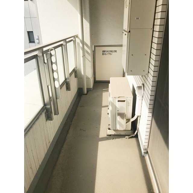 バルコニー　※別部屋参考写真となります。