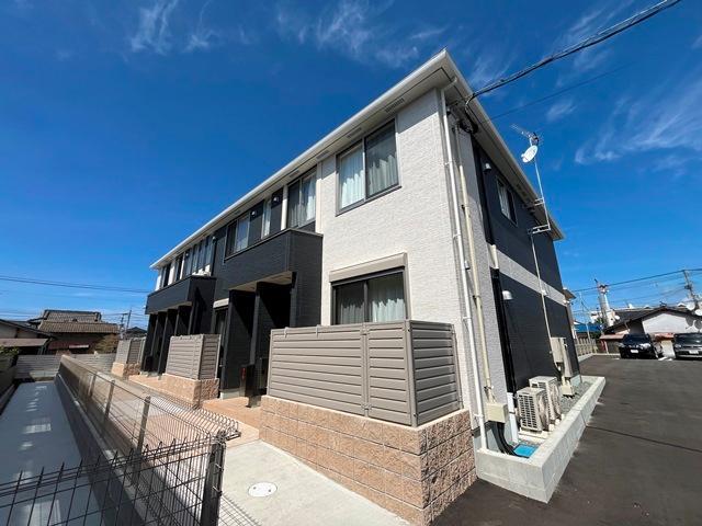 建物外観　外観写真（昼）
