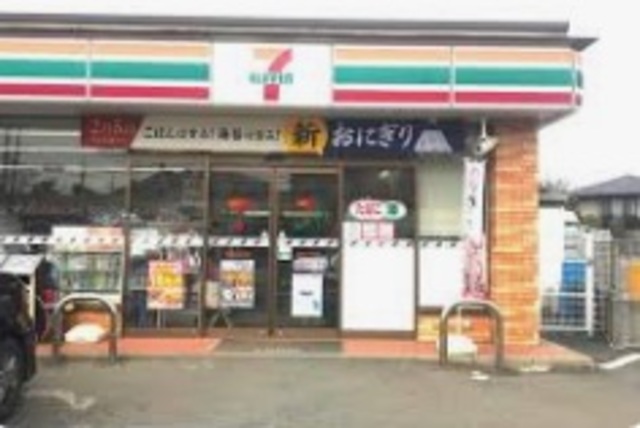 コンビニ　セブンイレブン船橋古作3丁目店（コンビニ）まで748m