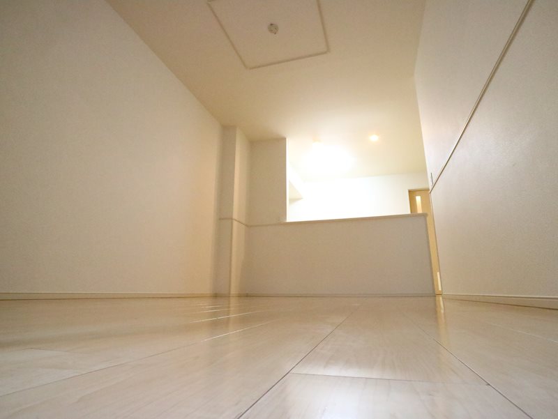 居室・リビング　同型参考写真