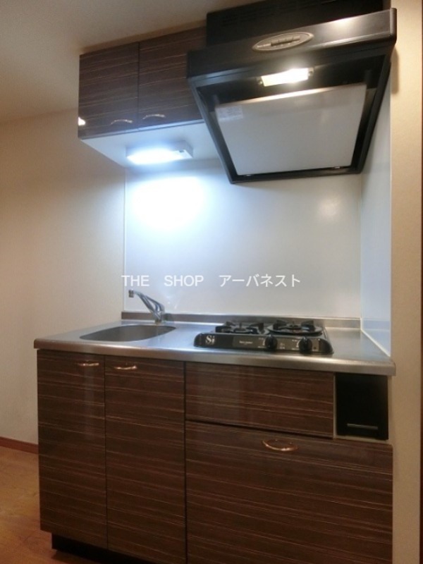 キッチン　2口ガスコンロのシステムキッチン
