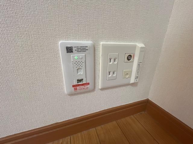 その他設備　コンセント型Wi-Fi
