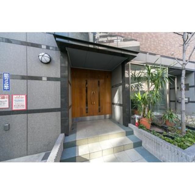 エントランス　毎日通るエントランスはこのようになっています