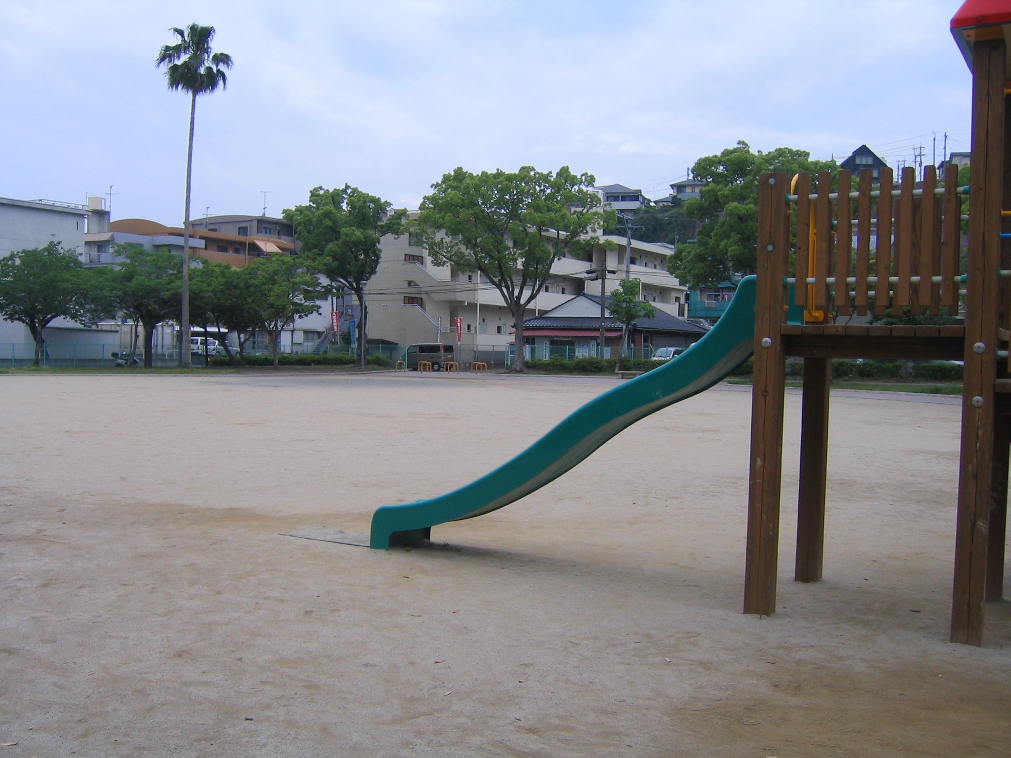 その他　目の前の公園