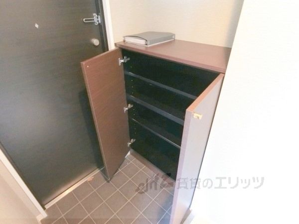 その他設備　下駄箱