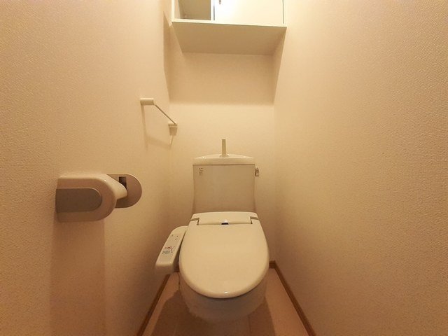 トイレ　トイレもきれいです
