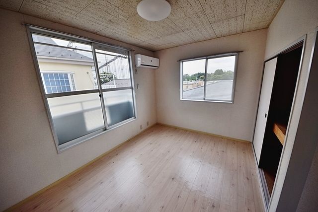 居室・リビング　※別部屋参考写真
