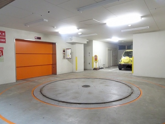 駐車場