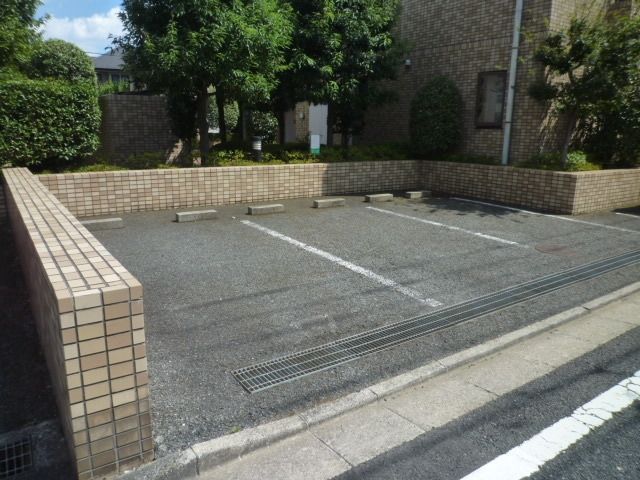 駐車場　★駐車場★