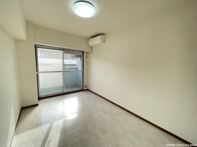 居室・リビング　※他のお部屋の写真です。