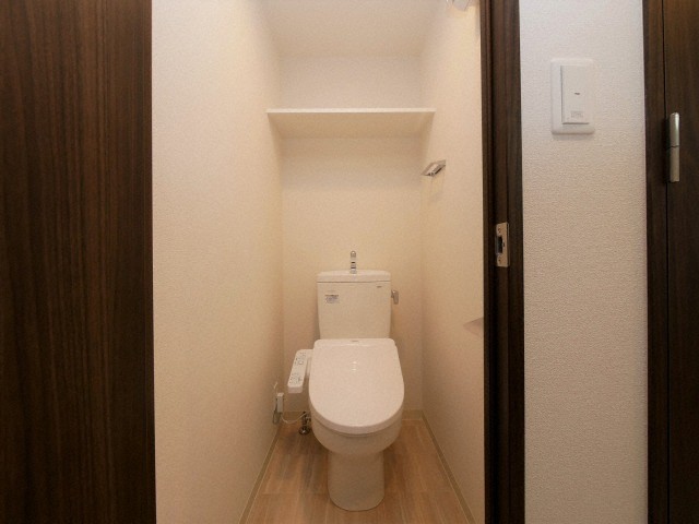 トイレ　清潔感のあるトイレです