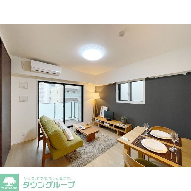 居室・リビング　家具・家電の備え付けはありません