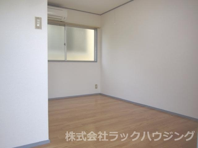 居室・リビング　【お部屋さがしはラックハウジングにお問合せ下さいませ♪】
