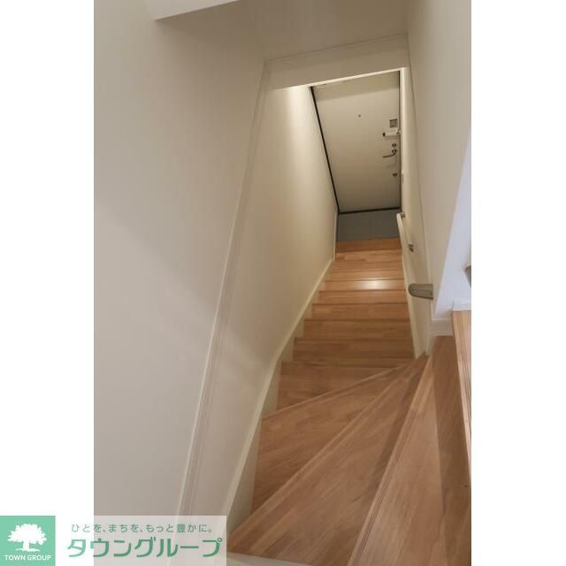 玄関　★お問い合わせはタウンハウジングまで★