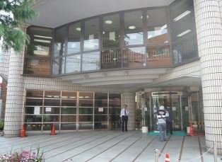 図書館　世田谷区立尾山台図書館（図書館）まで716m