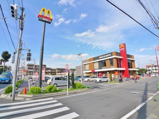 飲食店　マクドナルド練馬田柄店（飲食店）まで450m