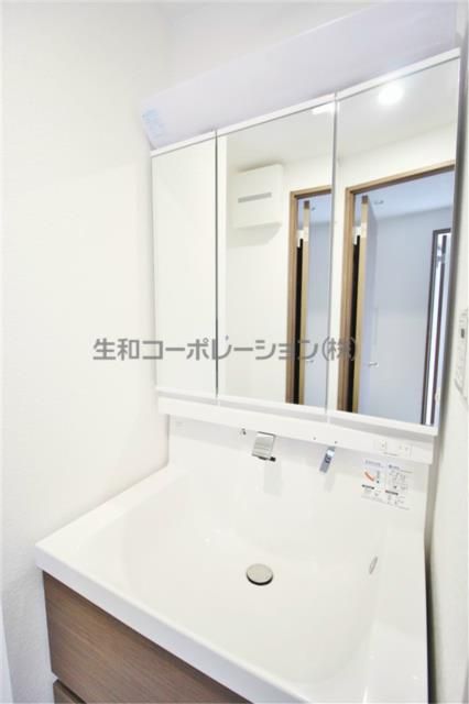 洗面設備　ＡＶＥＮＩＲ東麻布