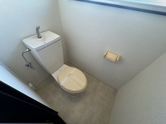 トイレ　※別部屋の写真です
