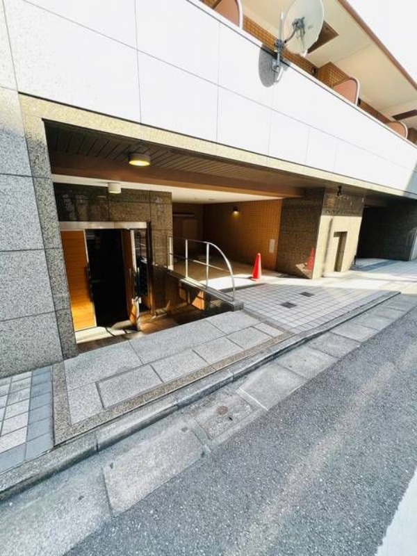 エントランス　メゾン・ド・ヴィレ　日本橋茅場町