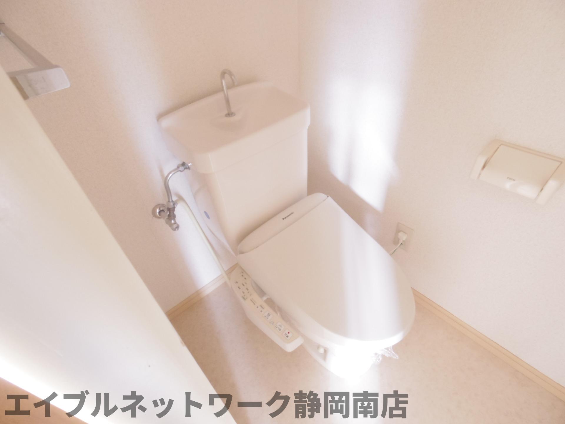 トイレ　トイレもきれいです